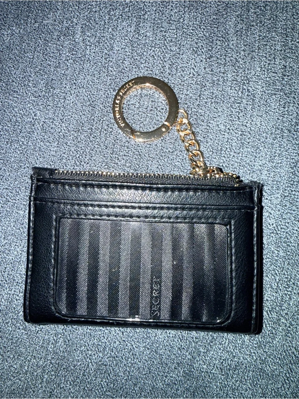 Victoria’s Secret Black Quilted Card Wallet Keychain - Picture 2 of 3